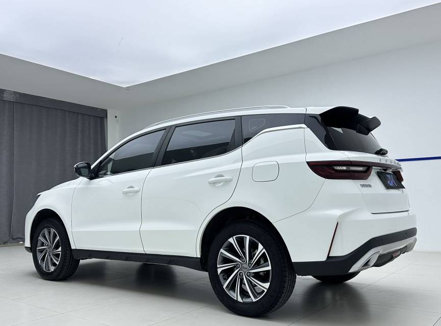 GEELY Vision X6 2024 #4 GEELY Vision X6 2024 car image #4