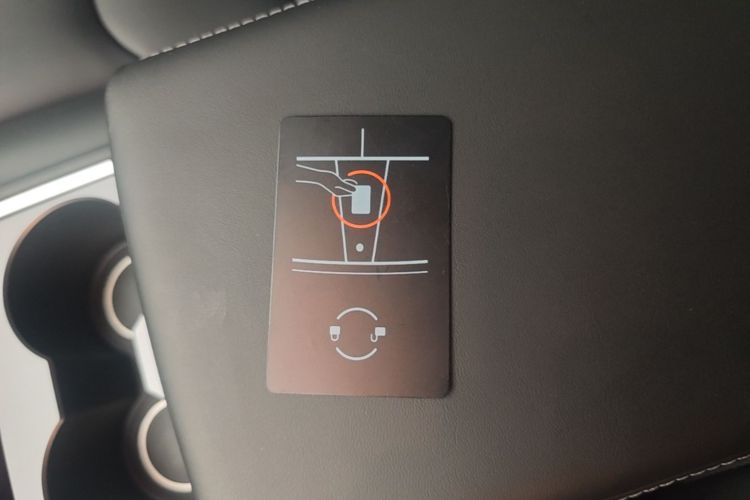 Tesla Model 3 2023 #14 Tesla Model 3 2023 car image #14