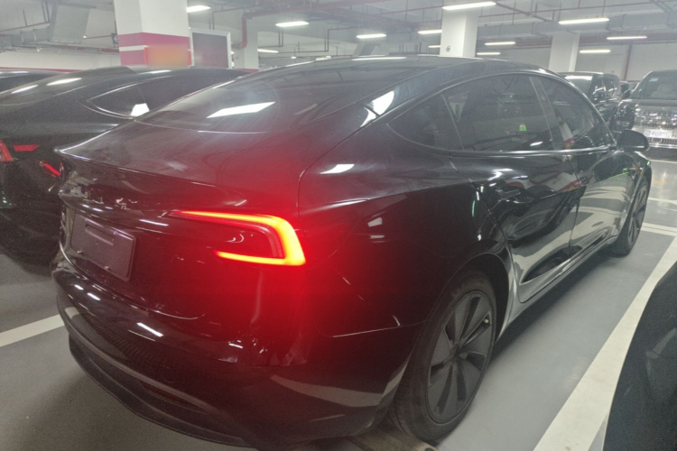 Tesla Model 3 2023 #7 Tesla Model 3 2023 car image #7