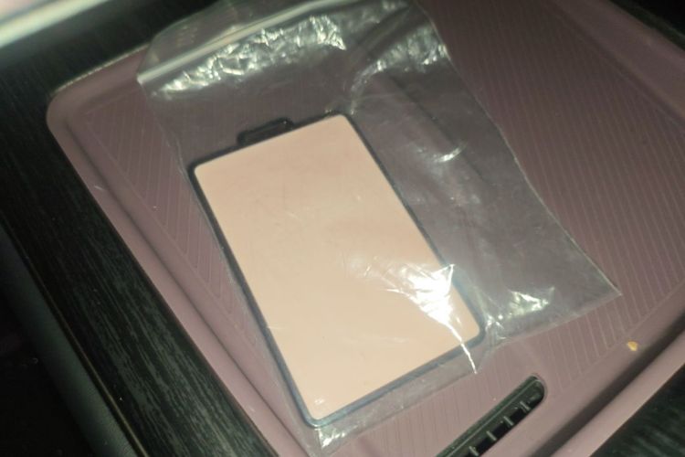 MI SU7 2025 immagine di auto #11