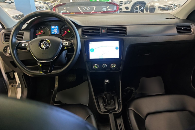 Volkswagen Santana 2020 car image #10
