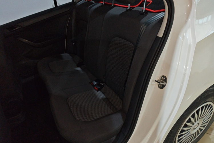 Volkswagen Santana 2022 car image #17
