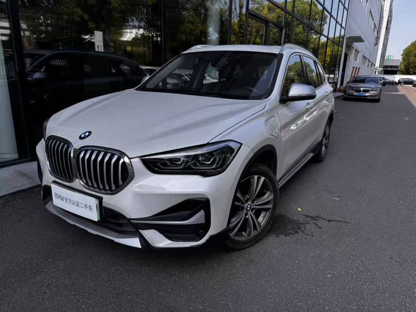 BMW X1 New Energy 2021 BMW X1 New Energy 2021 car image