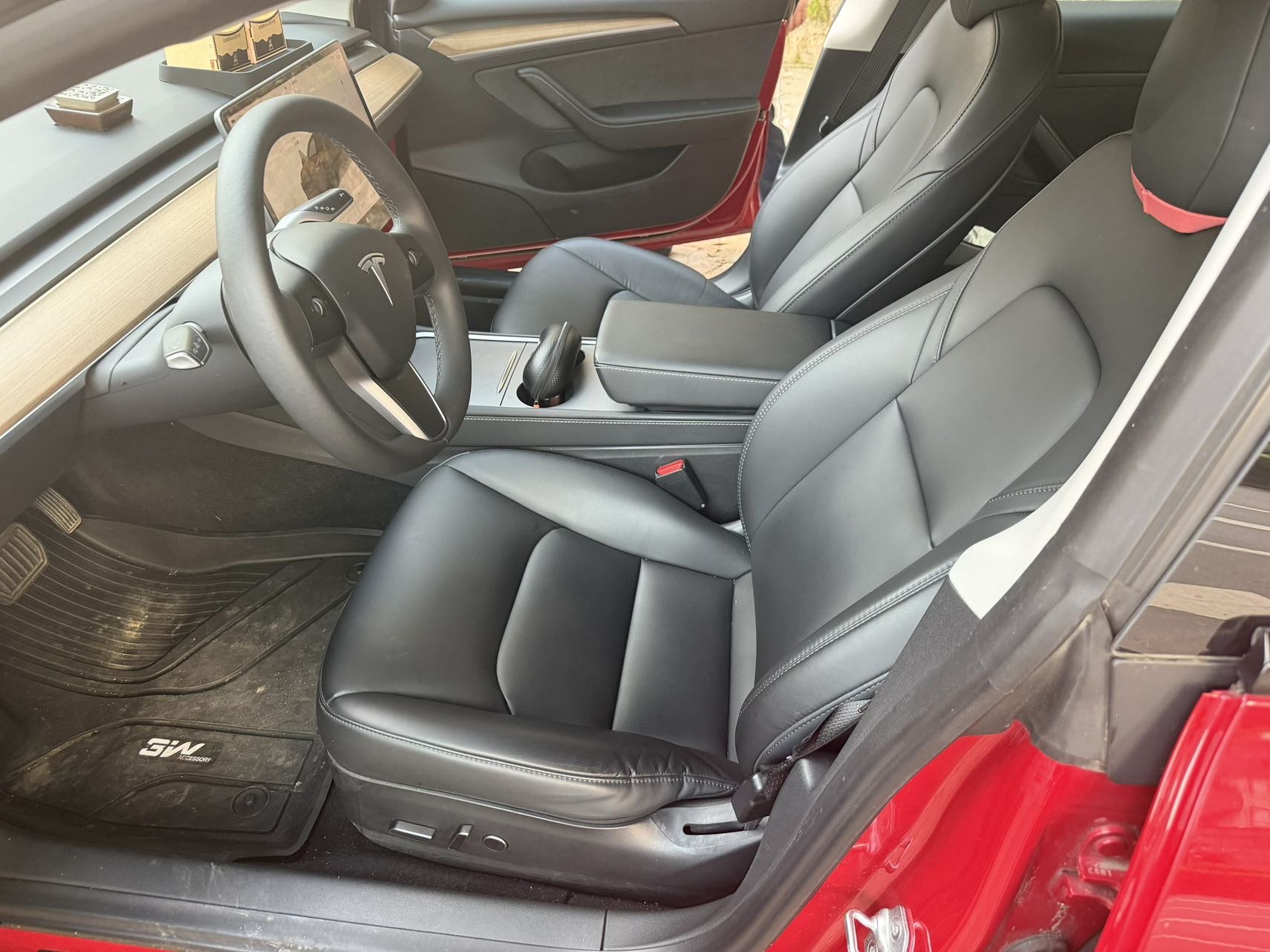 Tesla Model 3 2022 car image #5