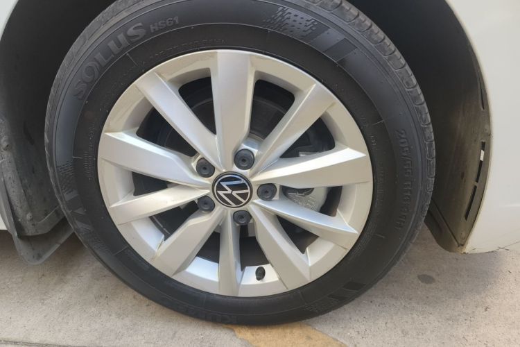 Volkswagen Bora 2021 car image #6