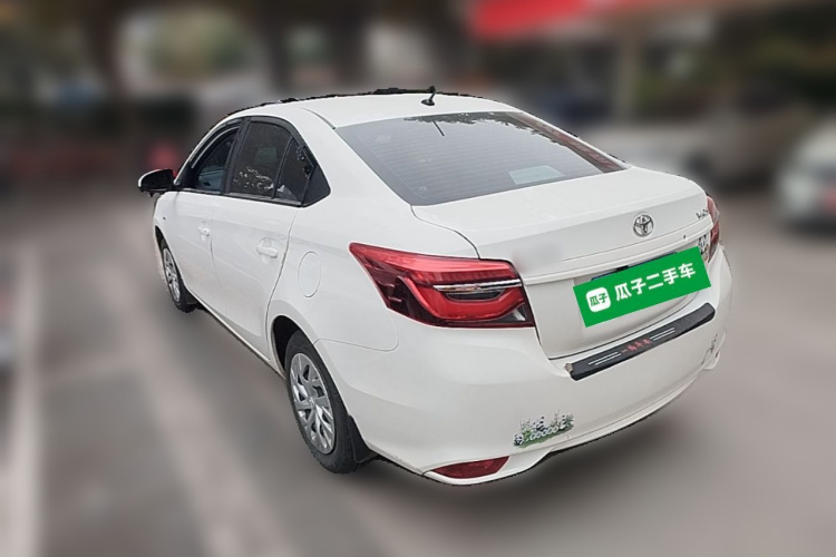 Toyota Vios 2022 imagen de coche #5