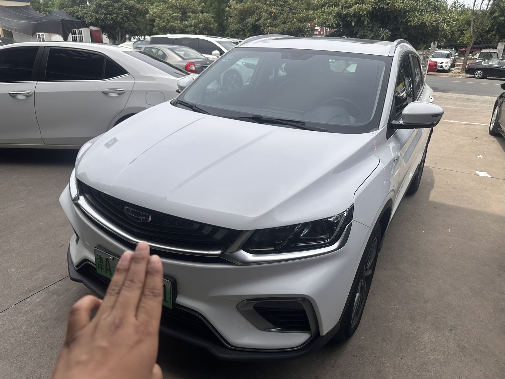 GEELY Coolray New Energy 2020 car image 