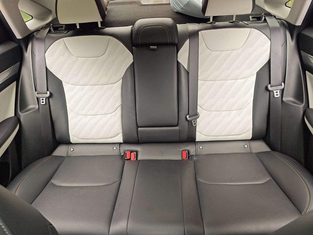 GEELY Emgrand L 2022 car image #13