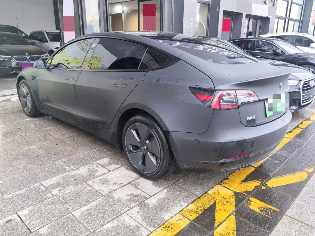 Tesla Model 3 2023 car image #5