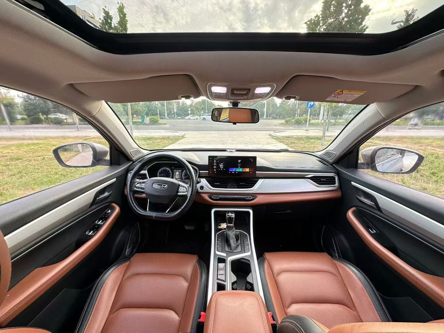 GEELY Vision X6 2020 car image #4