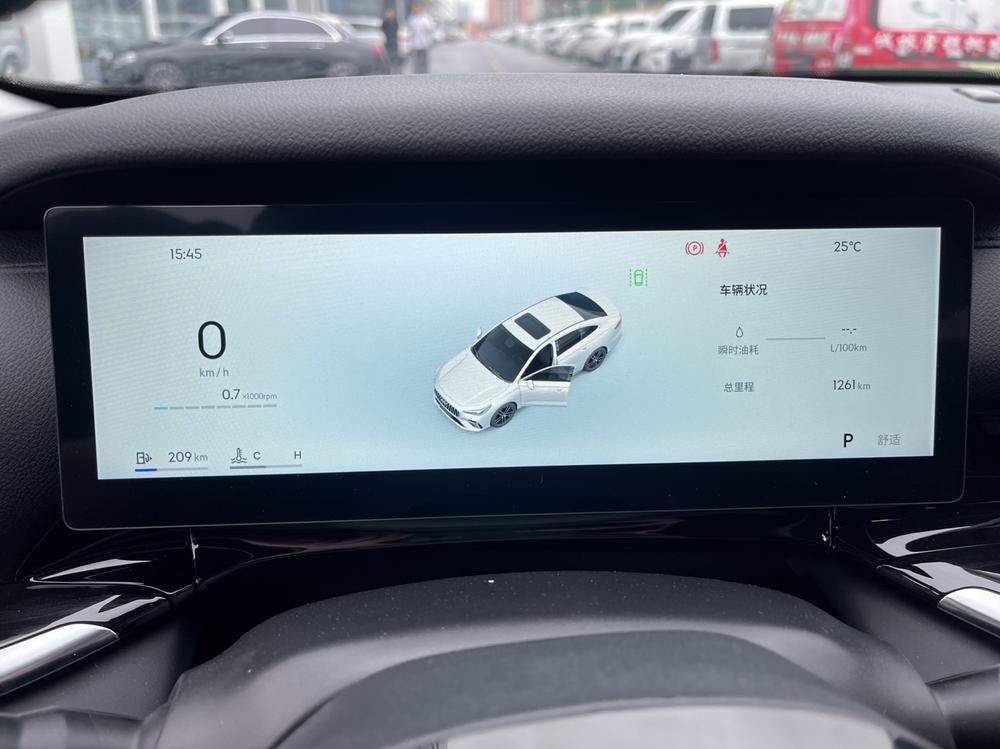 GEELY Emgrand 2026 #11 GEELY Emgrand 2026 imagem de carro #11