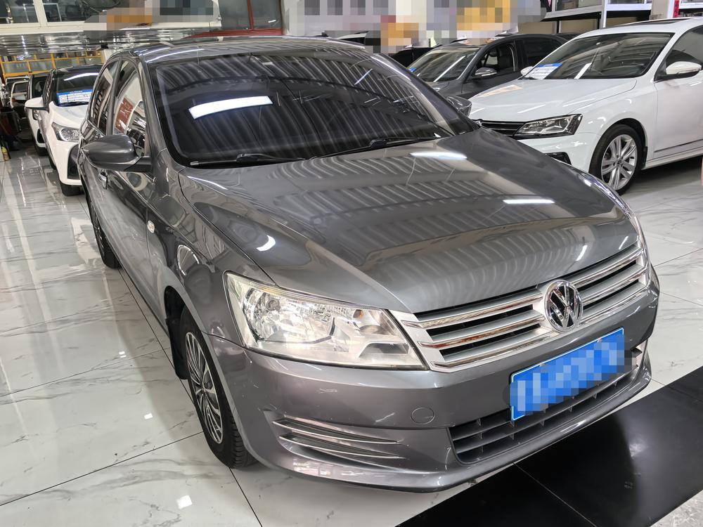 Volkswagen Santana 2014 car image #3