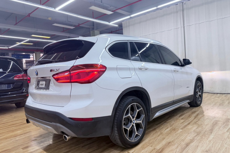 BMW X1 2016 #6 BMW X1 2016 car image #6