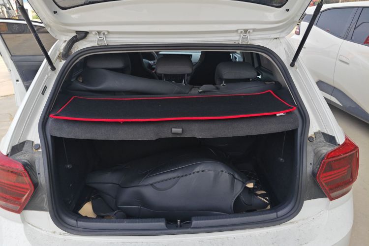 Volkswagen Polo 2024 car image #19