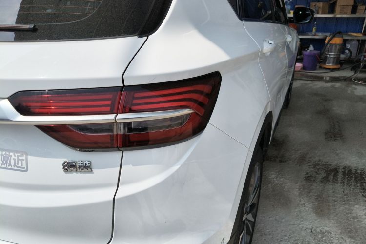 GEELY Coolray 2020 immagine di auto #8