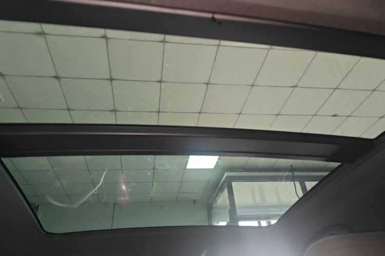 BYD Han 2021 immagine di auto #20