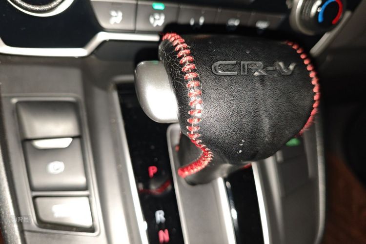Honda CR-V 2019 car image #16