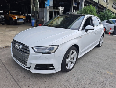 Audi A3 2020 car image 