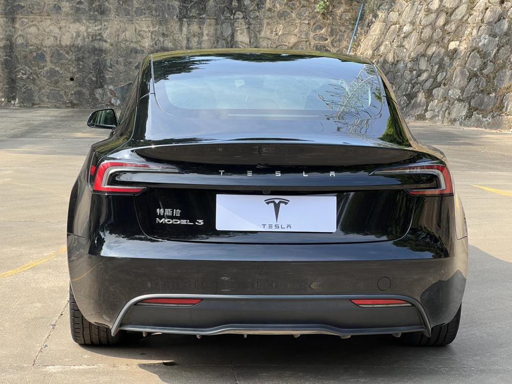 Tesla Model 3 2023 #5 Tesla Model 3 2023 car image #5