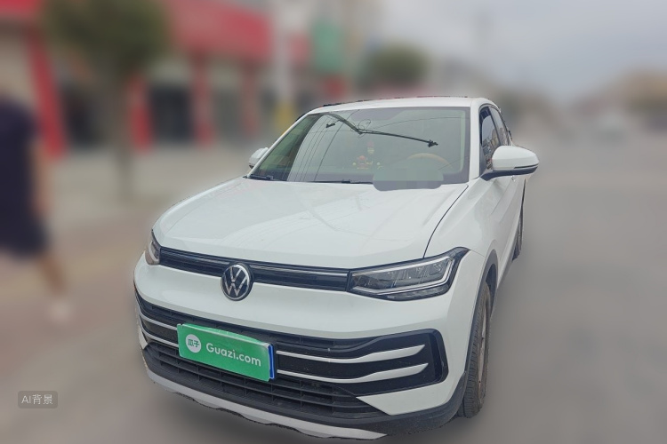 Volkswagen Tharu 2026 car image #2