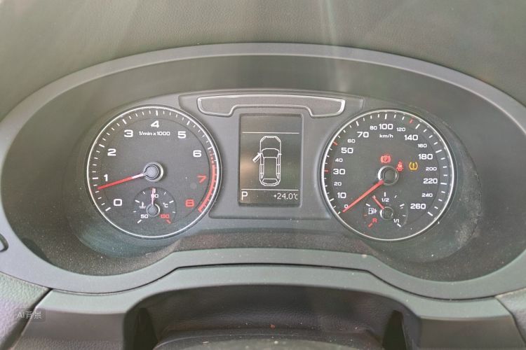 Audi Q3 2016 #13 Audi Q3 2016 immagine di auto #13