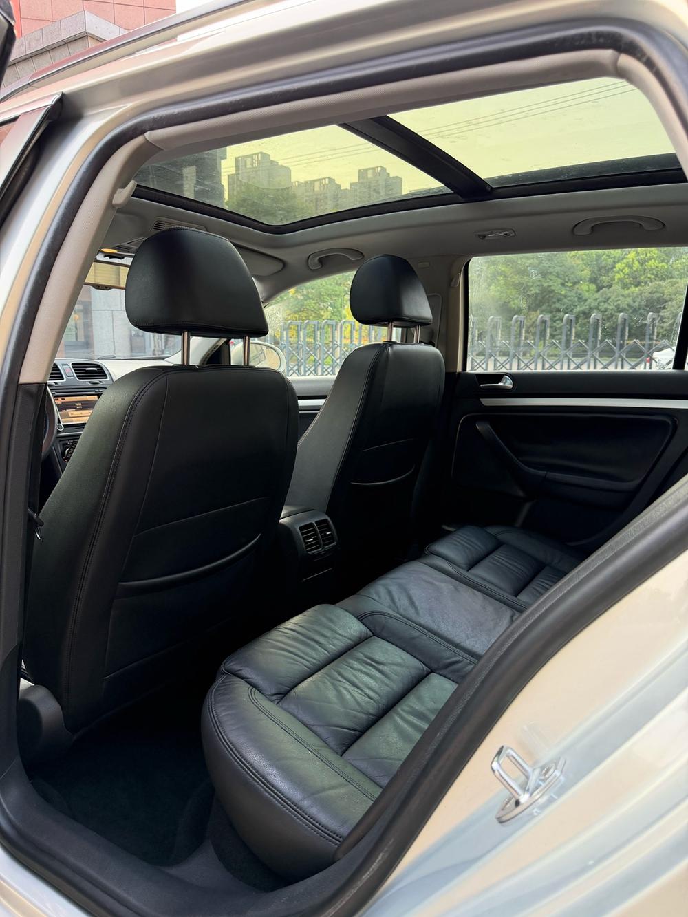 Volkswagen Golf (Imported) 2012 immagine di auto #7