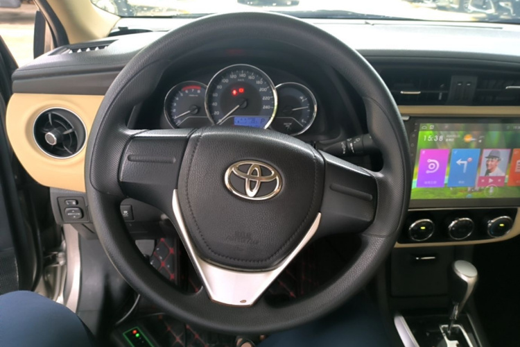Toyota Corolla 2017 #15 Toyota Corolla 2017 car image #15