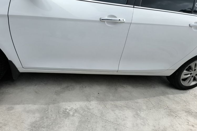 GEELY Emgrand 2016 #27 GEELY Emgrand 2016 car image #27