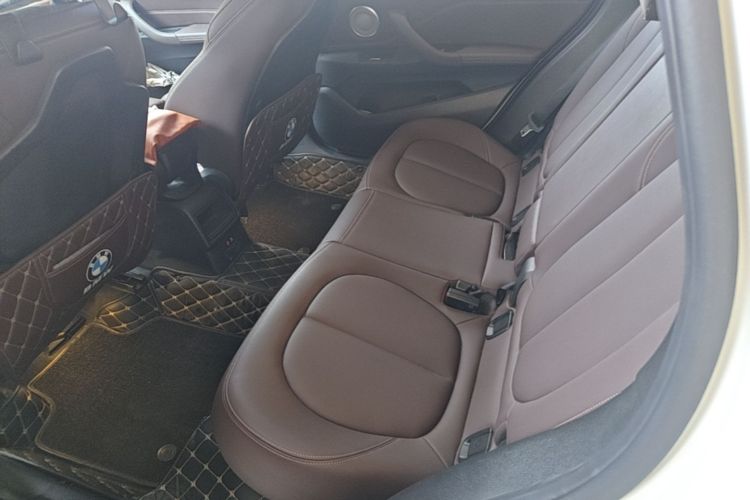 BMW X1 2021 car image #17