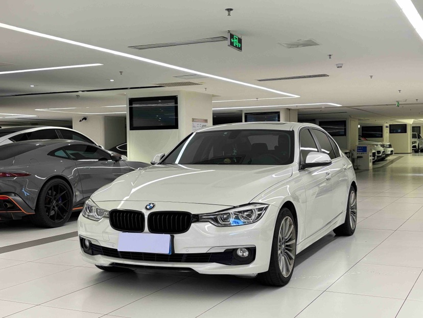 BMW 3 Series 2019 BMW 3 Series 2019 car image