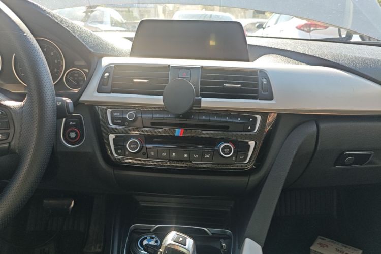 BMW 3 Series 2016 #13 BMW 3 Series 2016 immagine di auto #13