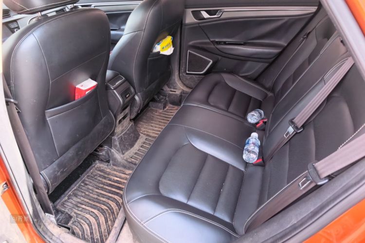 GEELY Emgrand GS 2017 car image #19