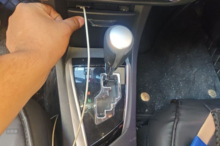 Toyota Corolla 2018 immagine di auto #16