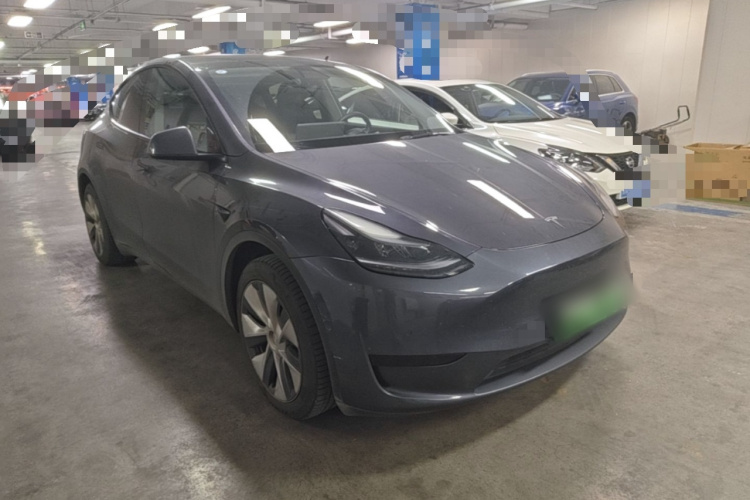 Tesla Model Y 2022 #4 Tesla Model Y 2022 car image #4