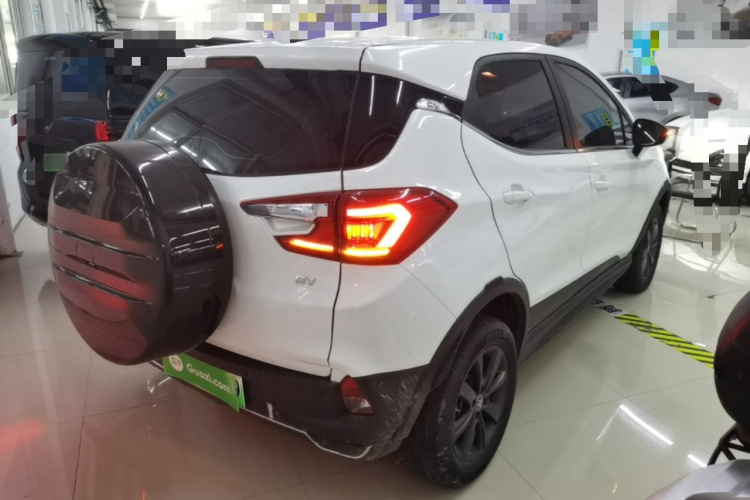 BYD Yuan New Energy 2019 #7 BYD Yuan New Energy 2019 car image #7