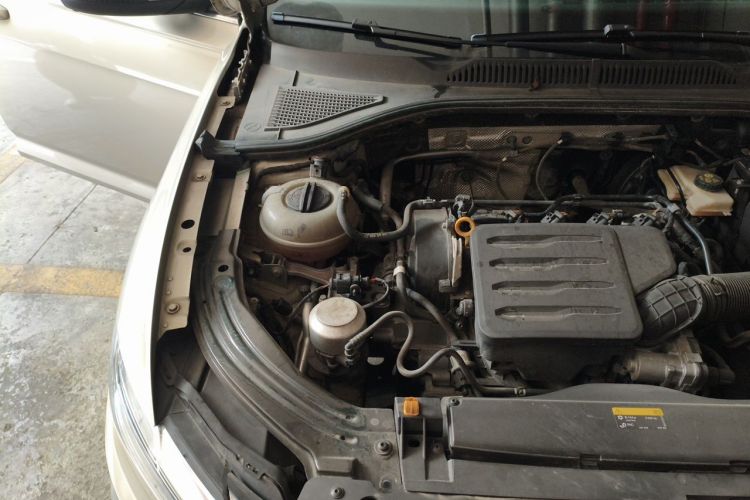 Volkswagen Lavida 2019 car image #28