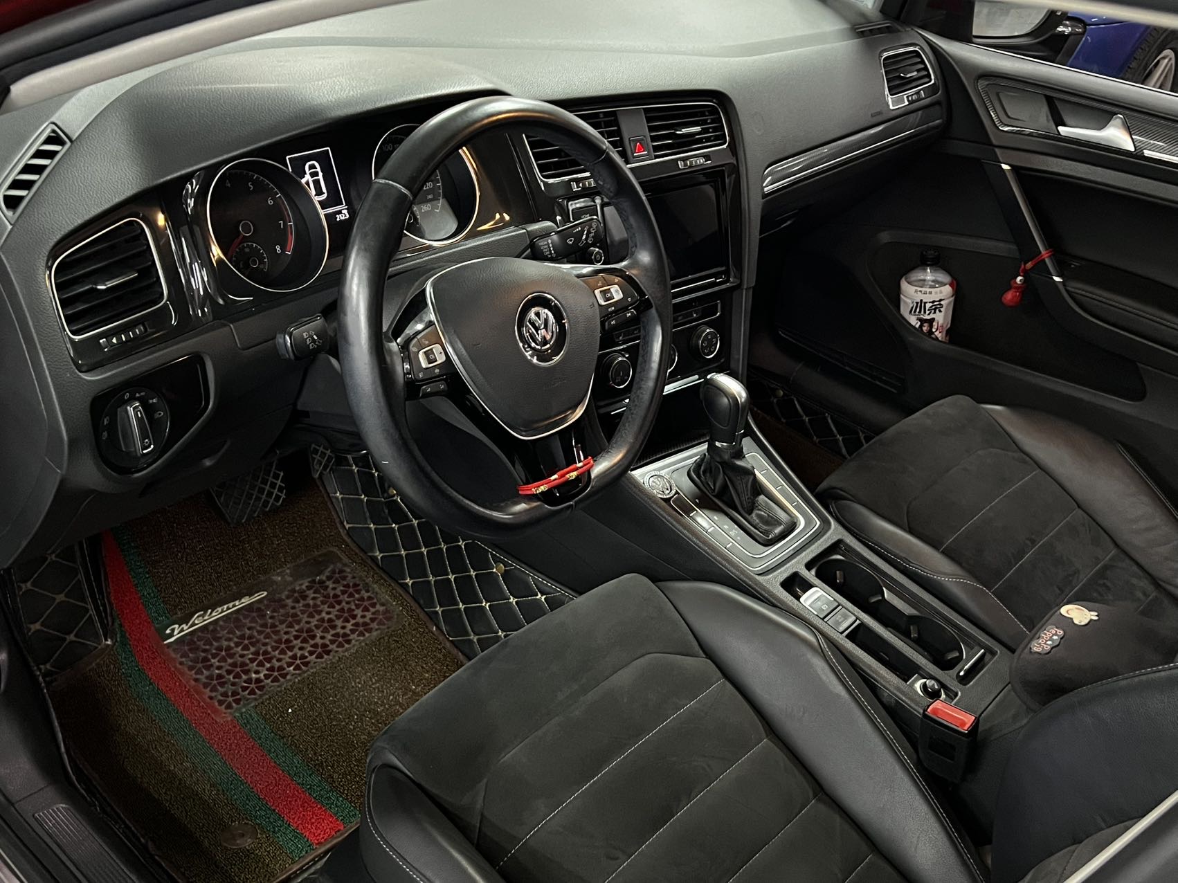 Volkswagen Golf 2019 immagine di auto #3