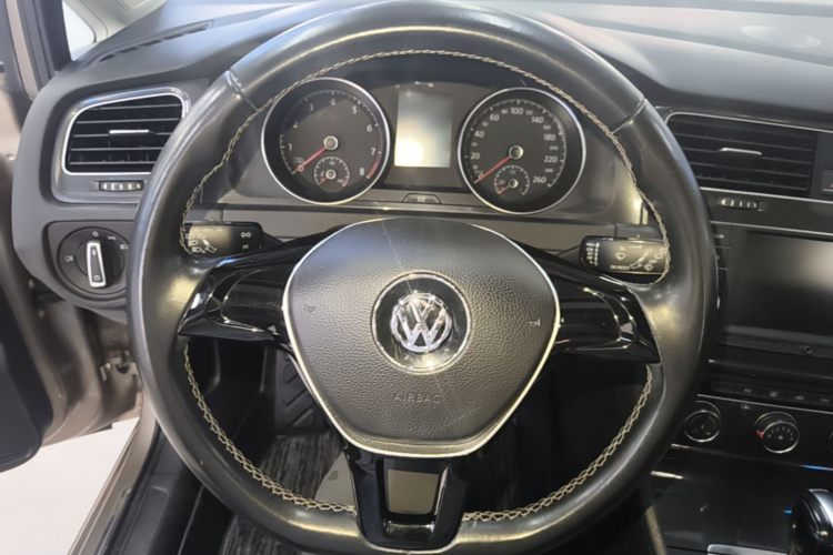 Volkswagen Golf 2017 #15 Volkswagen Golf 2017 car image #15