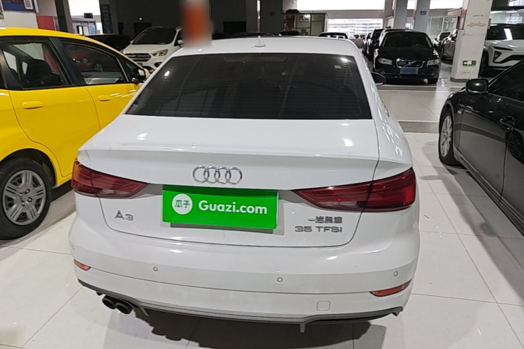 Audi A3 2018 immagine di auto #6