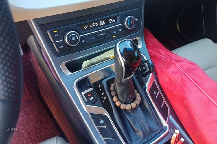 GEELY Emgrand 2019 #16 GEELY Emgrand 2019 car image #16