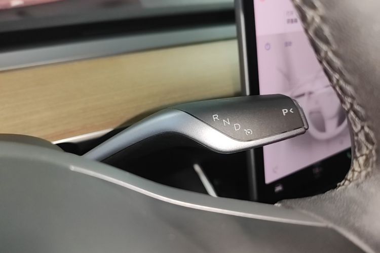 Tesla Model 3 2020 #14 Tesla Model 3 2020 car image #14