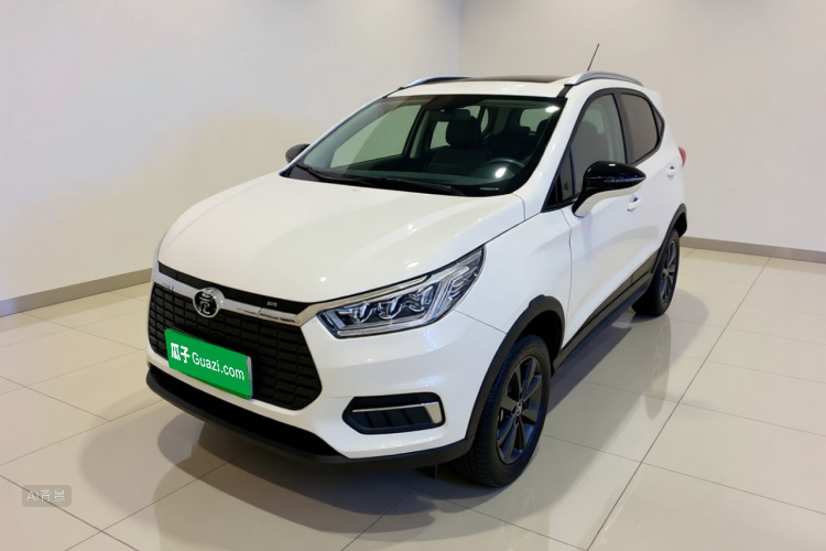 BYD Yuan New Energy 2020 car image #2