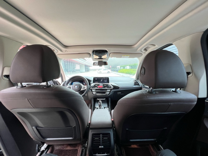 BMW X3 2021 car image #11