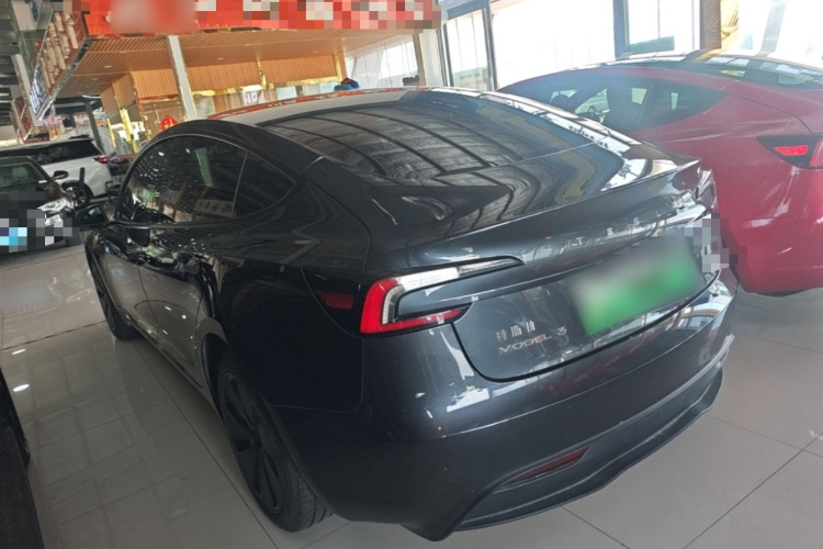 Tesla Model 3 2024 #5 Tesla Model 3 2024 car image #5