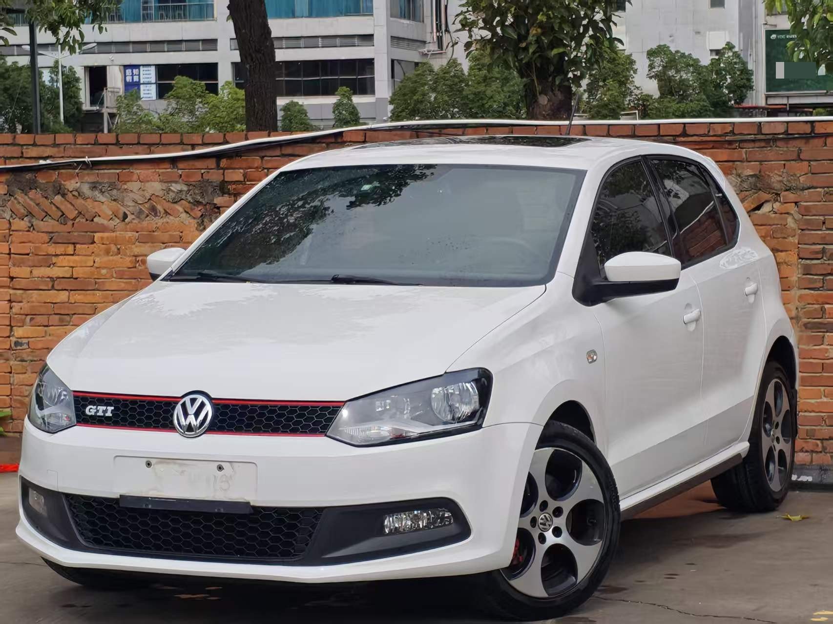 2013 2013 car image