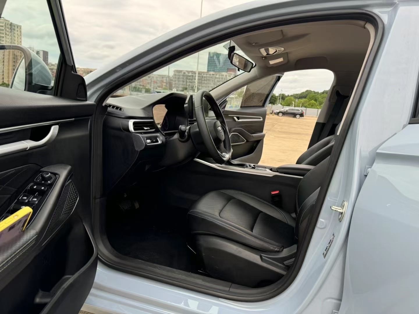 GEELY Emgrand 2024 car image #4