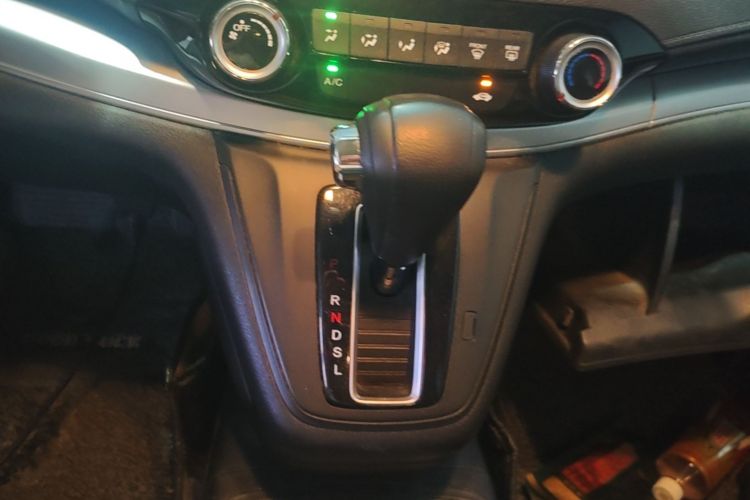 Honda CR-V 2017 car image #14