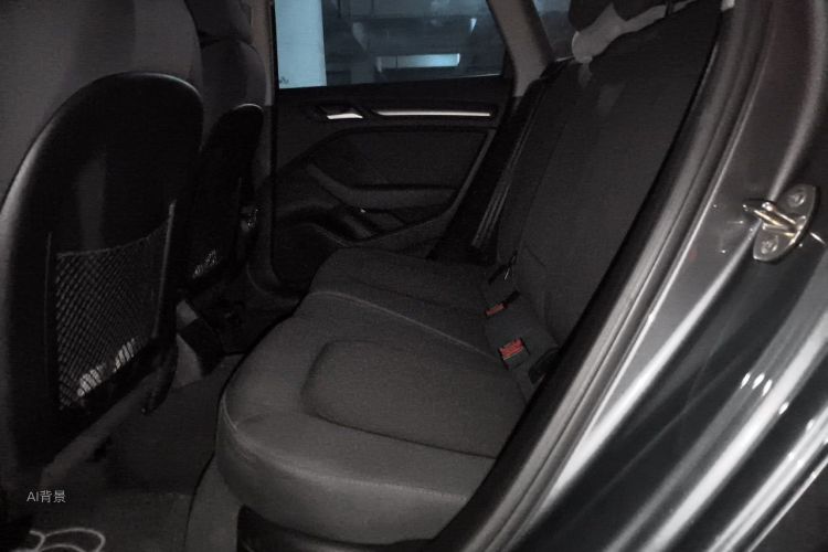 Audi A3 2019 car image #19