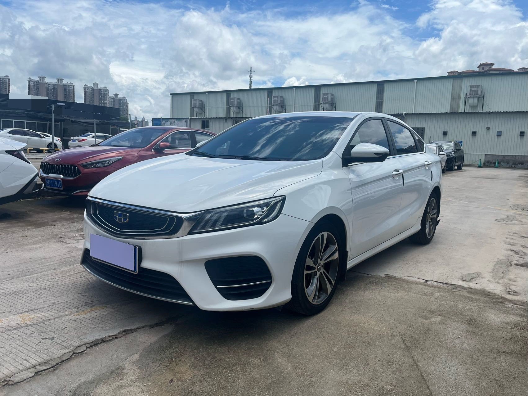 GEELY Binray 2018 GEELY Binray 2018 صورة سيارة