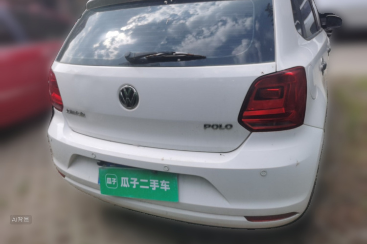 Volkswagen Polo 2015 car image #6